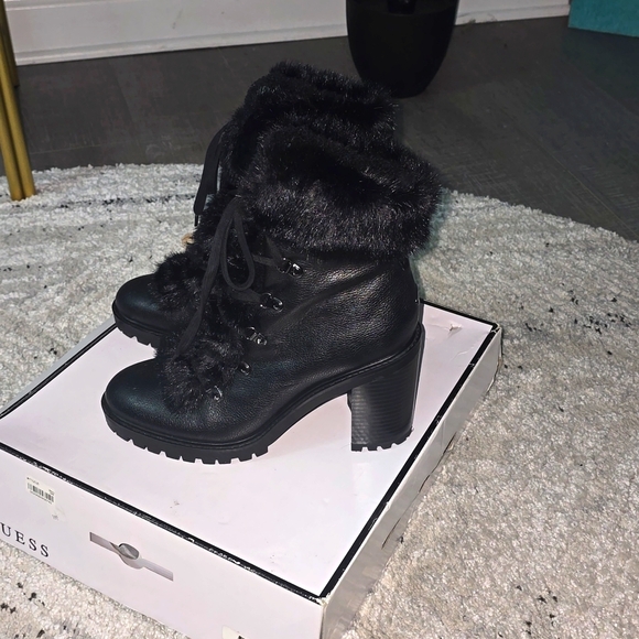 Guess Galway boots, sz 10 - Picture 1 of 7